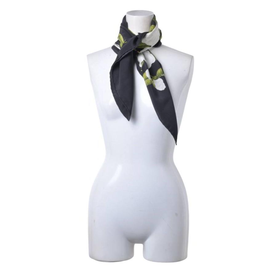 CHANEL Floral Print Silk Carré 90 Scarf