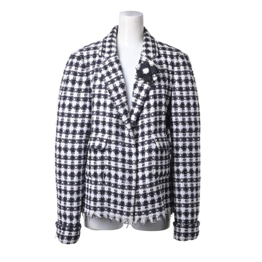CHANEL 06A P28979V18081 Tweed Tailored Jacket with 2 removable brooches