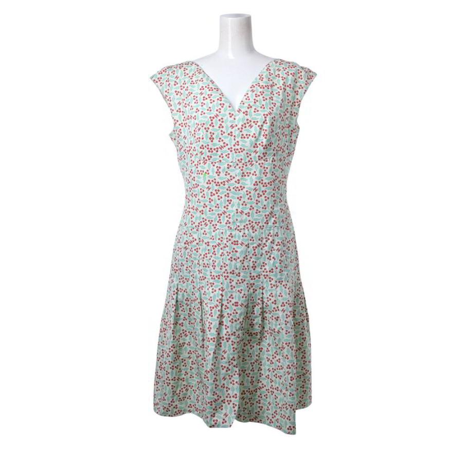 Excellent Condition CHANEL 04P P23184V13869 CC Logo Holly Pattern V-Neck Sleeveless Dress