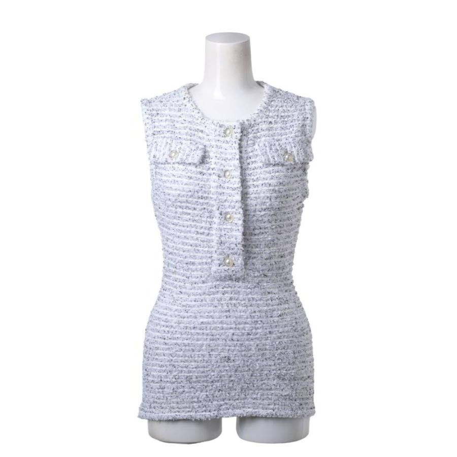 Excellent Condition CHANEL P53360V39703 Tweed Sleeveless Top