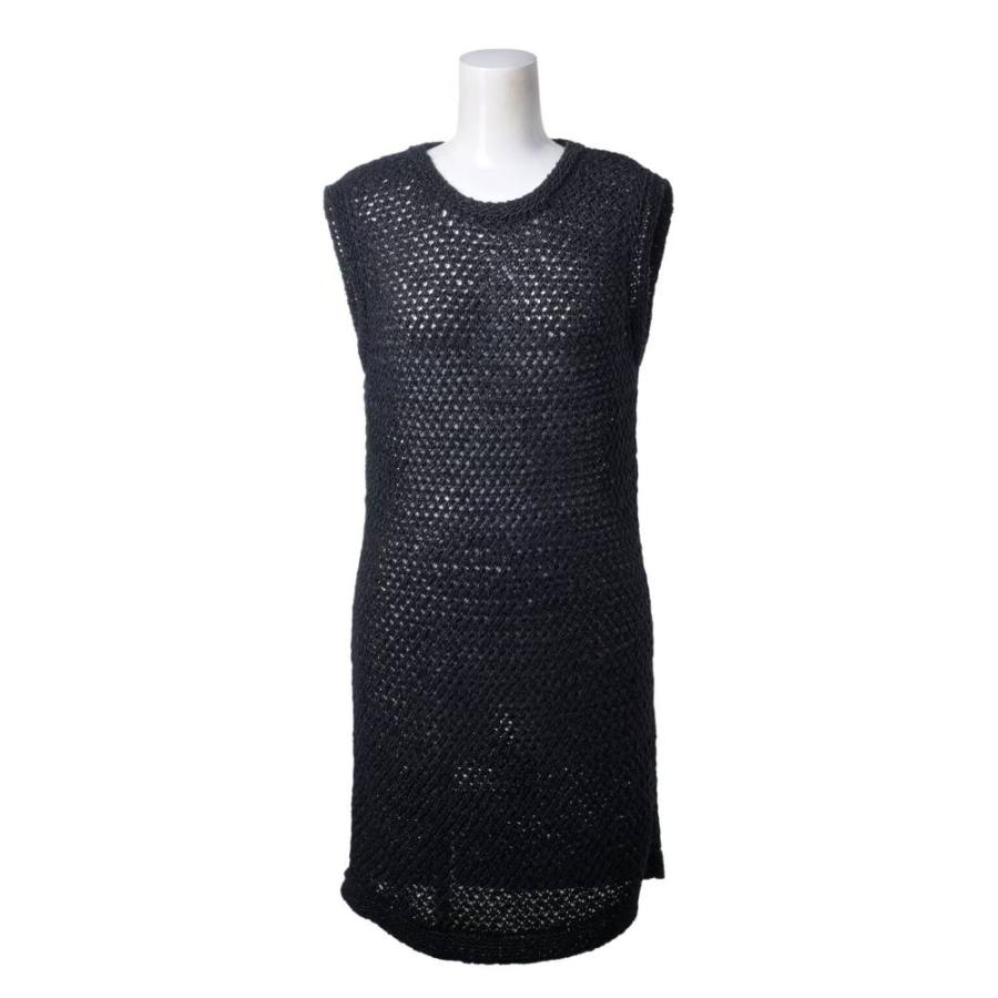Excellent Condition CHANEL P40759K02998 Sleeveless Dress with Coco Buttons