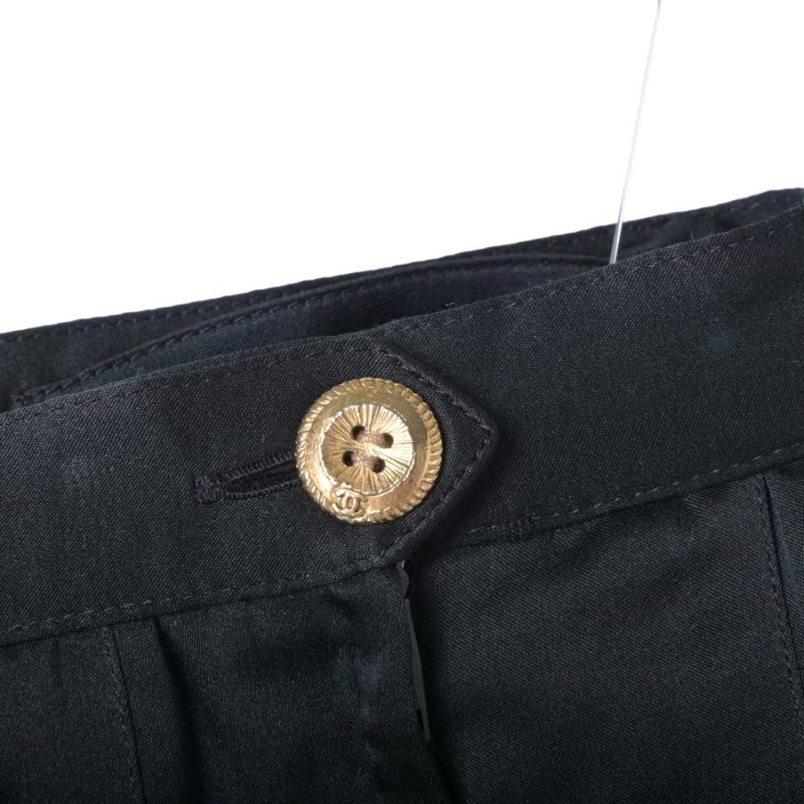 CHANEL 78757 Vintage Coco Mark Button Silk Pleated Skirt