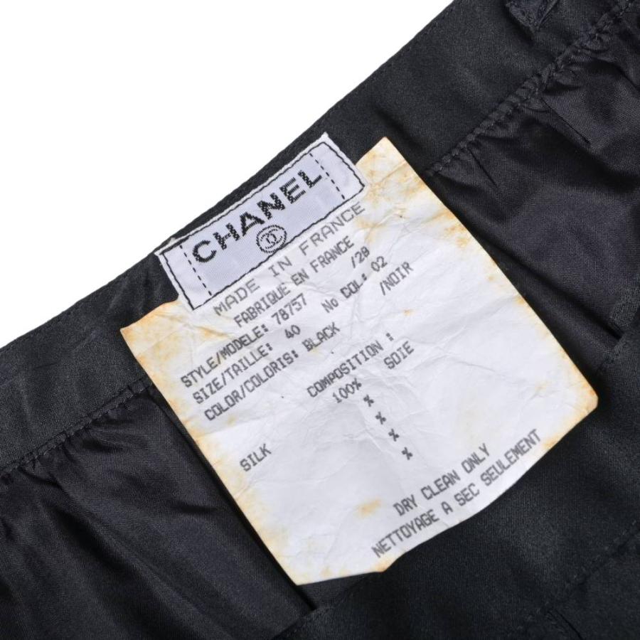 CHANEL 78757 Vintage Coco Mark Button Silk Pleated Skirt