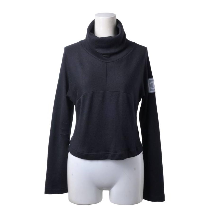 CHANEL 03A P21662V11686 Cashmere and Silk Cropped Turtleneck Knit Sweater with Coco Mark Patch